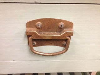 vintage-style-butchers-handle