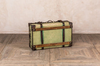 vintage-suitcase