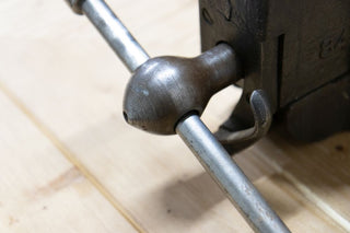 vintage-english-record-workbench-vice