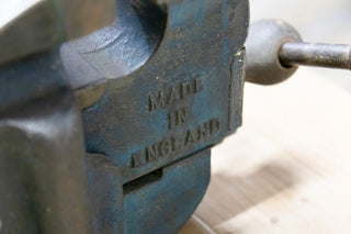vintage-english-workbench-vice