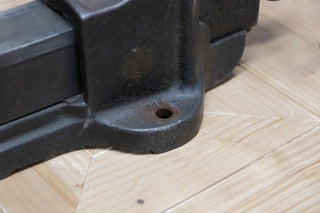 vintage-english-workbench-vice