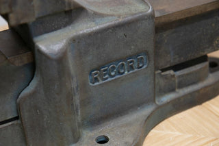 vintage-english-workbench-vice