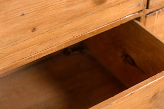 vintage-victorian-housekeepers-cupboard-close-up