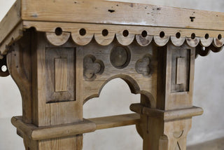 vintage waiter station