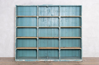 empty-vintage-bookcase