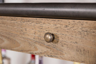 industrial-style-bar-unit-close-up