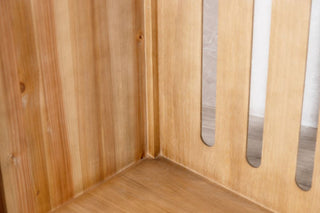 industrial-style-bar-unit-close-up