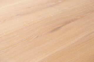 limed-oak-wooden-legs-close-up