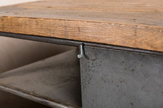 wooden-metal-waiter-station