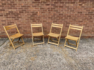 vintage outdoor wooden folding chairs