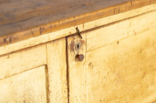 yellow-industrial-workbench-close-up