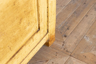 yellow-industrial-workbench-close-up