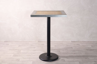 round-base-table