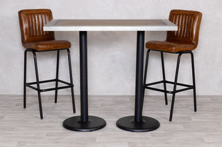 zinc-edge-poseur-table-round-bases
