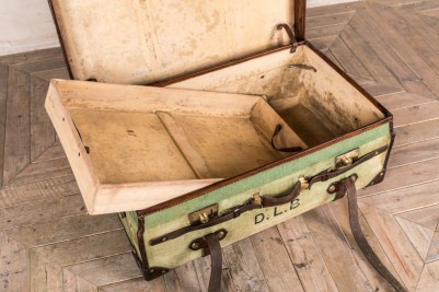 vintage wooden case