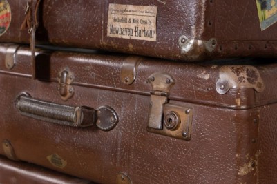 suitcase handle