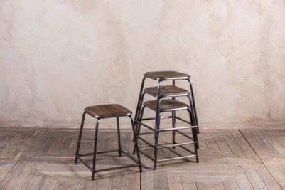 stackable restaurant stools