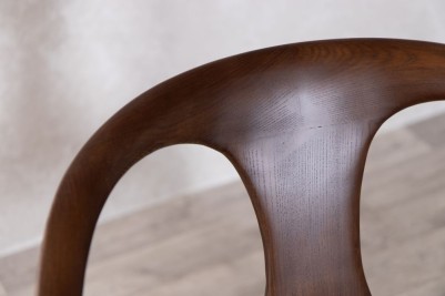 walnut-chair-back