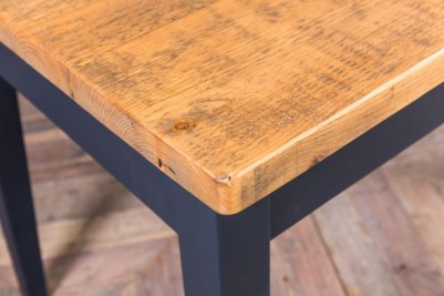 pine top dining table