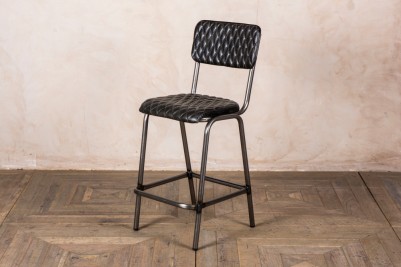 black-stool-front-view