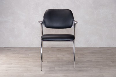 black-spitfire-chair-front