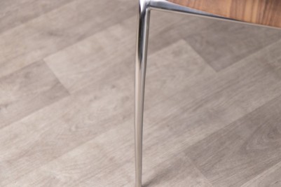 walnut-chair-leg