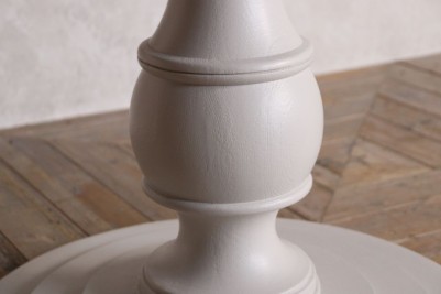 Single Pedestal Round Kitchen Dining Table