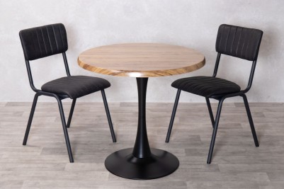 tulip-base-cafe-table-and-jubilee-chairs