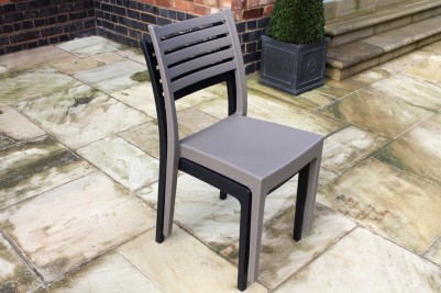 outdoor stacking chairs