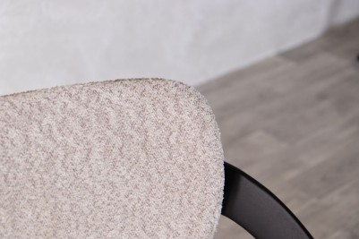 brunswick-chair-black-beige-close-up