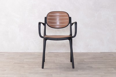 brown-chair-front
