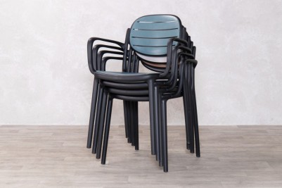 florida-chairs-stacked