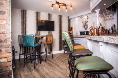 jenson-stools-in-home-bar