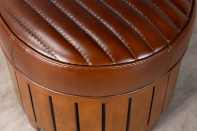 brown-leather-pouf