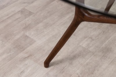 mulberry-120cm-dining-table-walnut-close-up