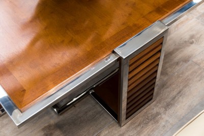 chrome-frame-coffee-table