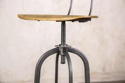 adjustable stool