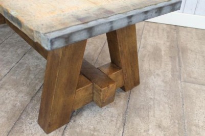 rustic farmhouse coffee table