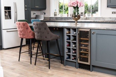 Pair of Rosette Button Back Bar Stools