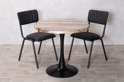 tulip-base-cafe-table-and-jubilee-chairs