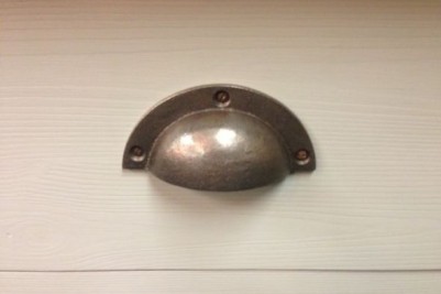 vintage style metal cup handle