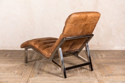 modern chaise longue