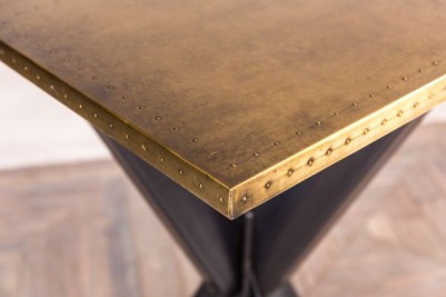 brass top bar table