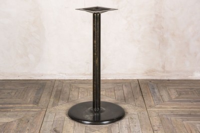 round pedestal poseur table