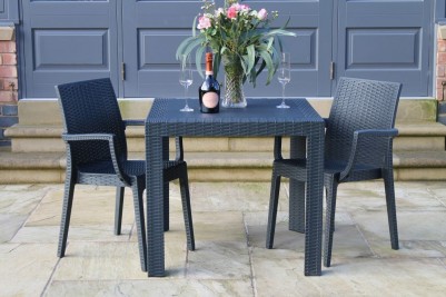 grey rattan table and chairs