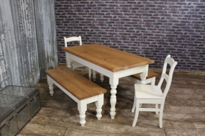 reclaimed turned leg table and benches