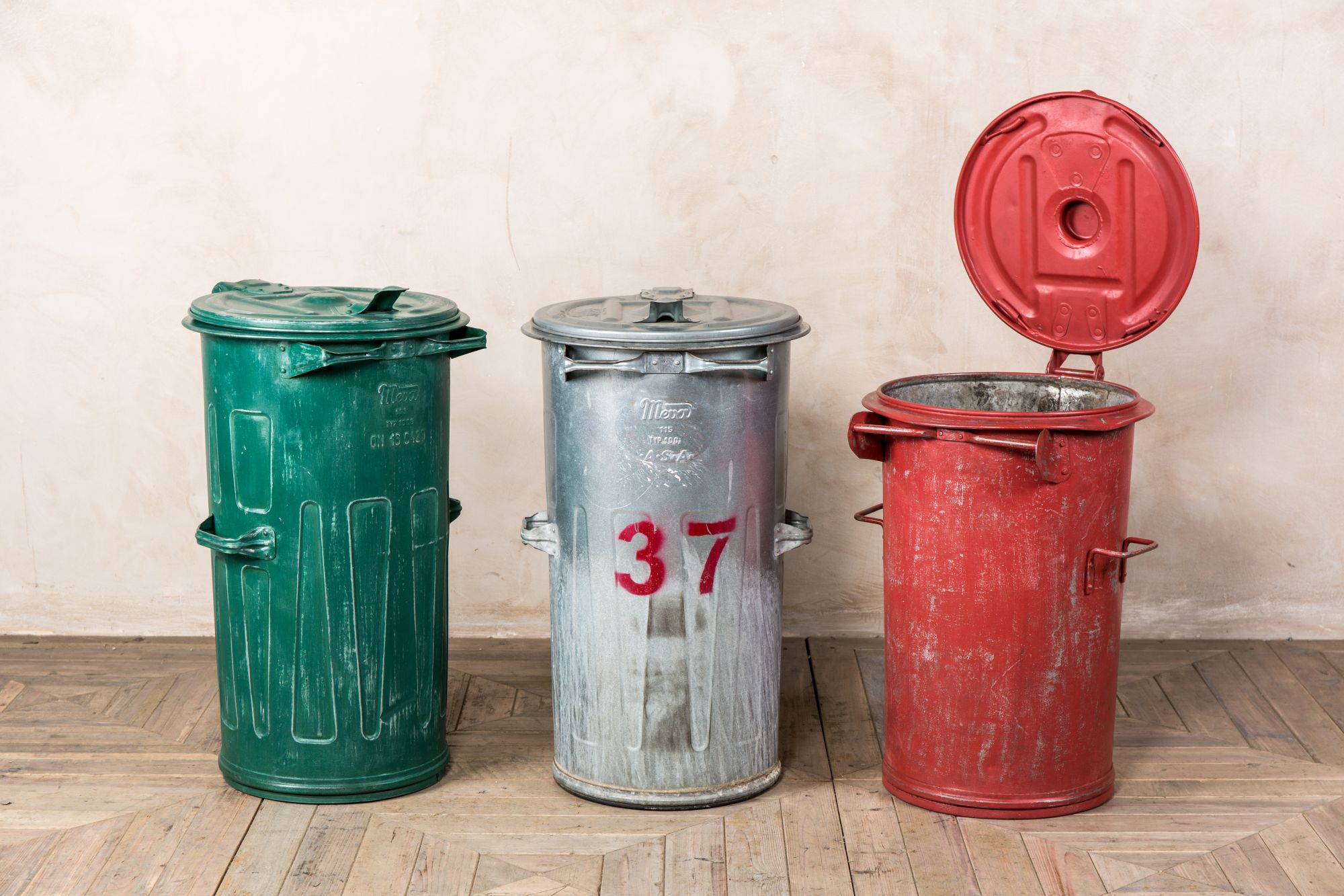 galvanised industrial trash cans