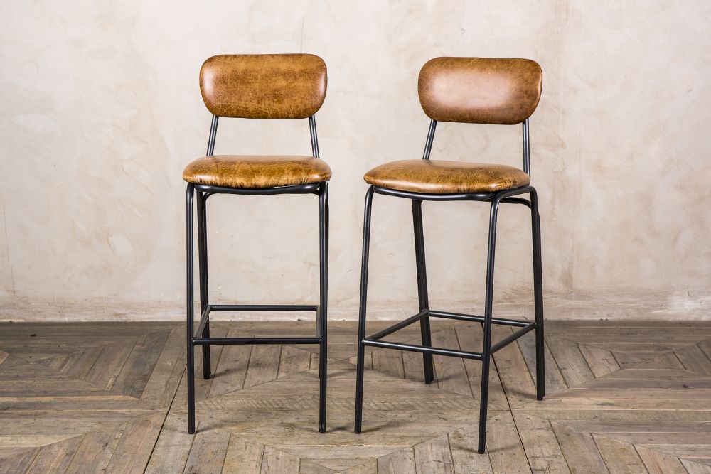 Leather Bar Stools Vintage Look, How To Cover Bar Stools With Leather